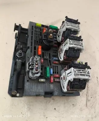 Fiat Scudo Fuse module 9675878080