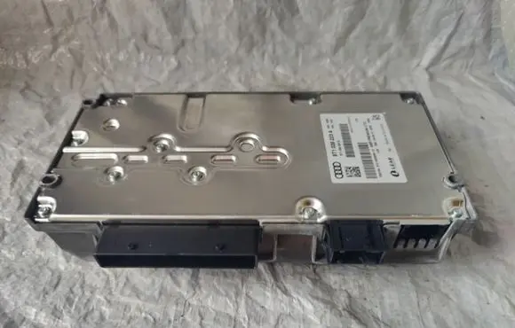 Audi A5 Sportback 8TA Sound amplifier 8T1035223A