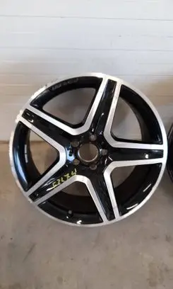 Mercedes-Benz GLA W156 X156 R19 alloy rim A1564010600