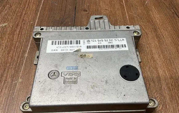 Mercedes-Benz E W124 Cruise control unit/module 1245455232