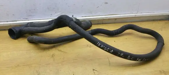 Opel Insignia A Engine coolant pipe/hose