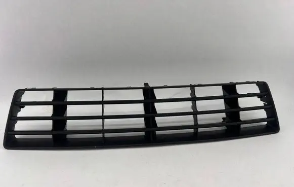 Audi A6 S6 C5 4B Front bumper lower grill 4B0807683F 4B0807683F01C