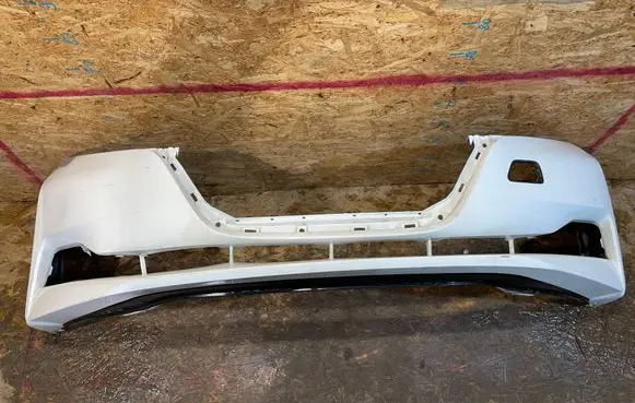 Nissan Leaf II (ZE1) Front bumper 620225SH0H S2511C088-Z 62022-5SH0H