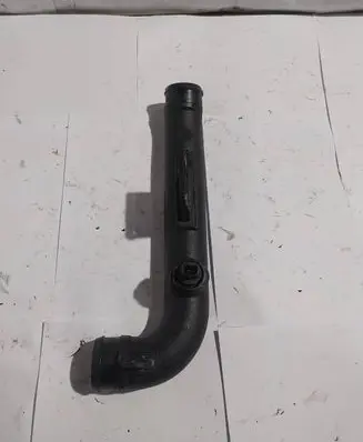 Audi A4 S4 B5 8D Intercooler hose/pipe 8D0145840A