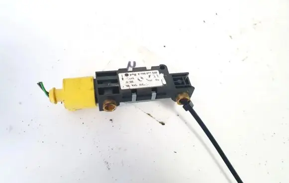 Audi A4 S4 B6 8E 8H Airbag deployment crash/impact sensor 8e0959643a 3174