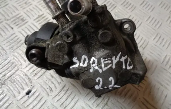 KIA Sorento Fuel injection high pressure pump 331002F000 0445010511