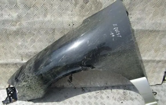 Nissan Quest Fender