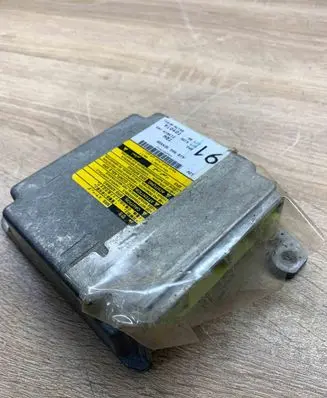 Toyota Corolla Verso AR10 Airbag deployment crash/impact sensor 891700F031 213819103