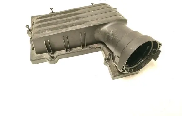 Volkswagen Golf VIII Air filter box cover 5QF129601H
