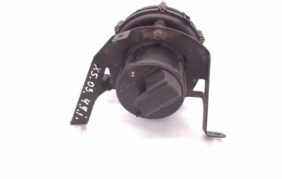 BMW X5 E53 Secondary air pump 72216665 02T319 1437910