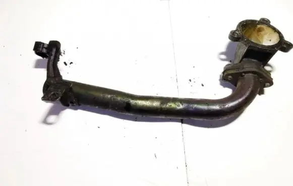 Nissan Navara D22 Engine coolant pipe/hose