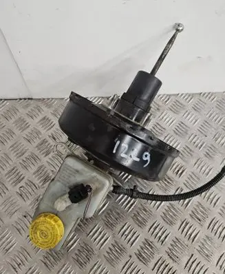 Skoda Fabia Mk1 (6Y) Brake booster 601614105AH 6Q1614105AH