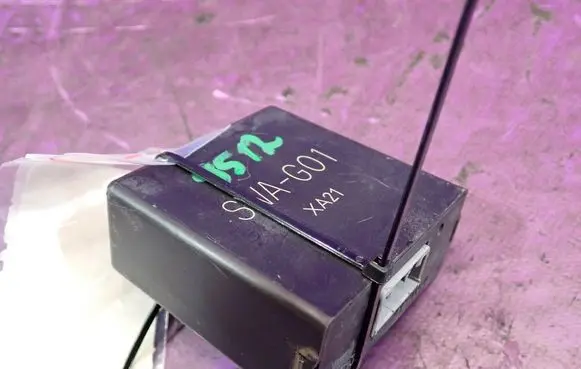 Honda CR-V Xenon control unit/module 