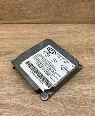 KIA Carnival Airbag control unit/module 0K52Y677F0A HAE3049
