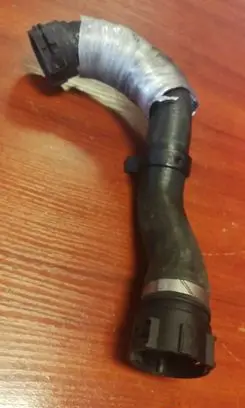 BMW 1 E81 E87 Engine coolant pipe/hose 7552404