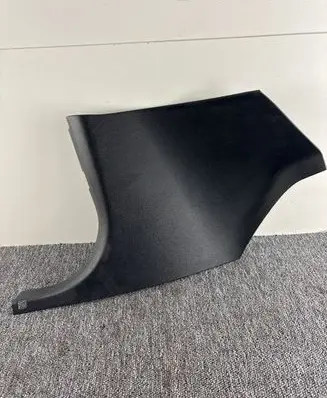 Mercedes-Benz E W212 Foot area side trim A2126800306