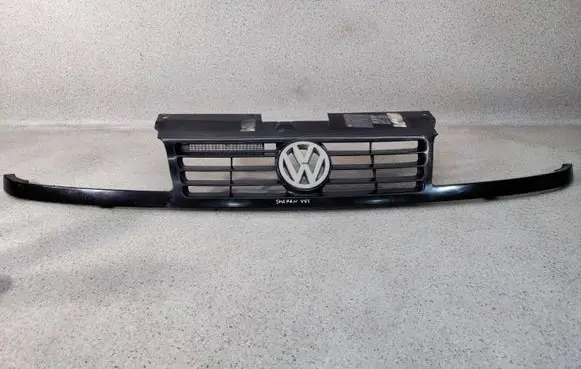Volkswagen Sharan Front grill 7m085365110 7m0853651