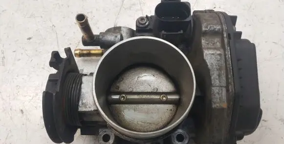 Volkswagen Golf IV Throttle valve position sensor 