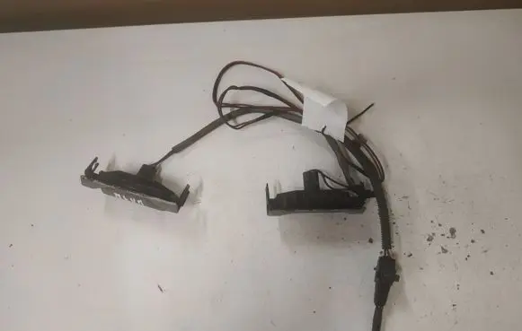 Mazda 6 Number plate light A045053