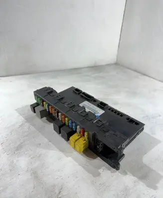 Mercedes-Benz E W211 SAM control unit 2115455301 5DK00804727