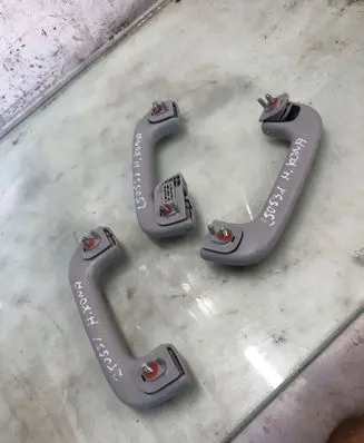 Hyundai Kona II A set of handles for the ceiling 85342m0100