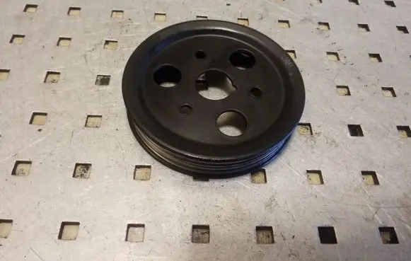 Hyundai i40 Power steering pump pulley 