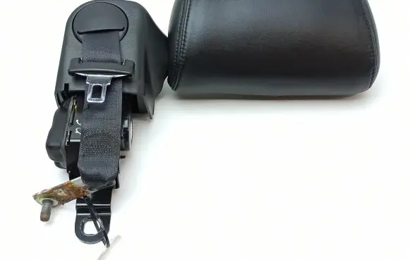 Cadillac STS Seville Rear seatbelt H249461
