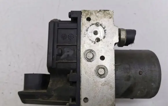 Toyota Avensis T250 ABS Pump 8954105100