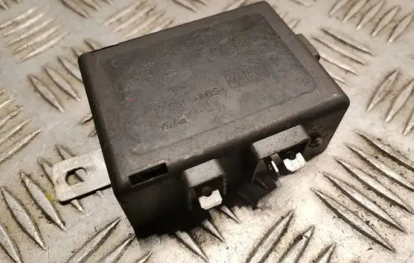Mercedes-Benz ML W163 Aerial antenna amplifier 1638200289