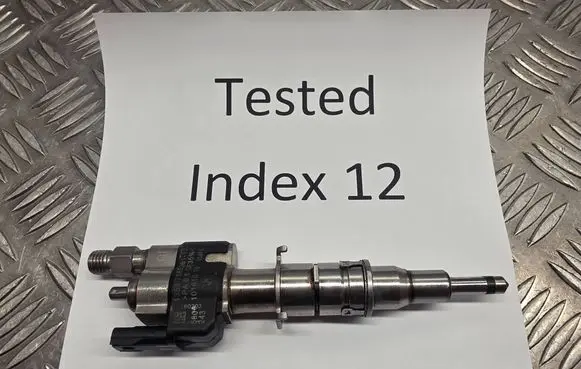 BMW 5 F10 F11 Fuel injector 7585261 INDEX12 PA66GF3596