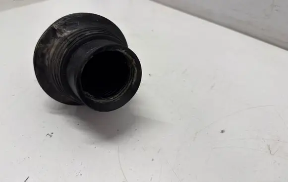 Mercedes-Benz SL R231 Engine compartment rubber A2314620096
