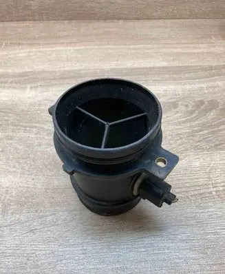 Ford Focus Mass air flow meter 98AB9P965AA
