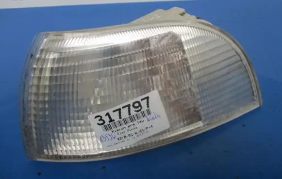Fiat Punto (176) Front indicator light