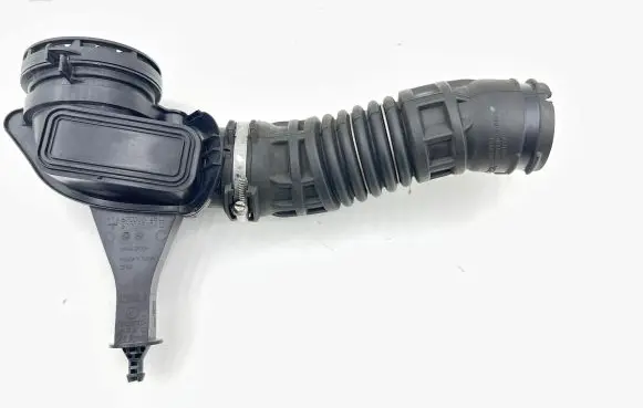 Maserati Ghibli Air intake hose/pipe 670105374 670038728