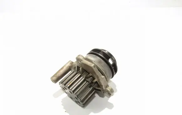 Volkswagen Polo V 6R Water pump 03L121019