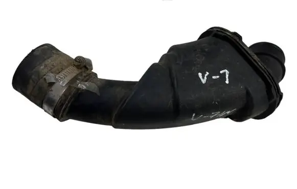 Volvo V70 Intake resonator 30778734