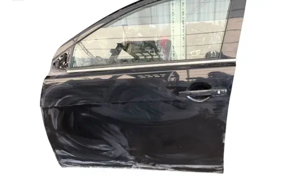 Mitsubishi Lancer Evolution X Front door