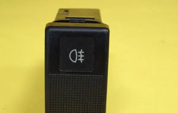 Fog light switch
