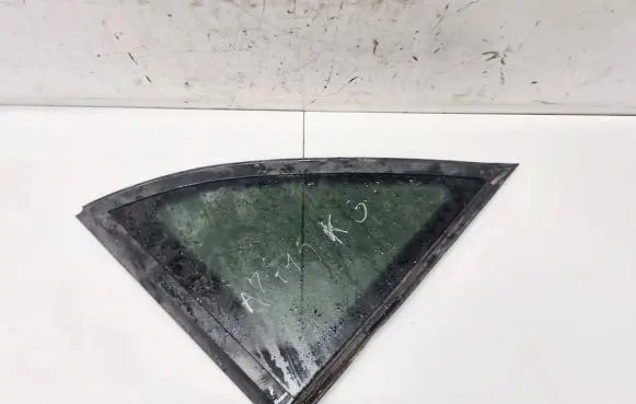 Ford C-MAX II Rear side window 43R001604