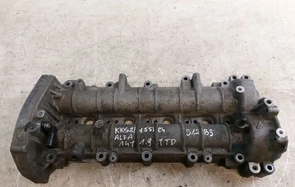 Alfa Romeo 147 Engine head 