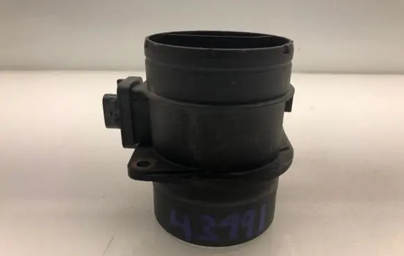 Volkswagen Caddy Mass air flow meter 03L906461A
