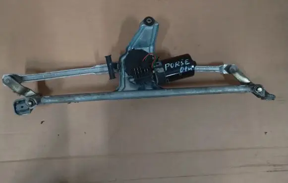 Porsche Boxster 986 Front wiper linkage and motor 0580107202