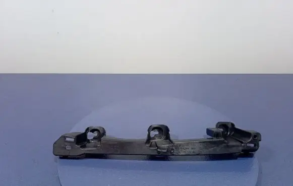 Other sill/pillar trim element