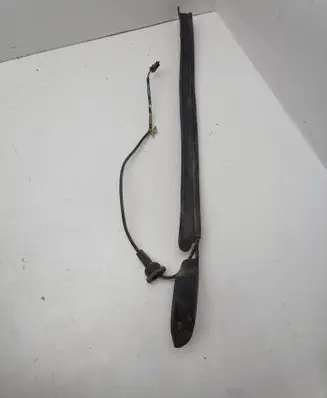 Chrysler Pacifica Seal rubber (tailgate) 05054001AA