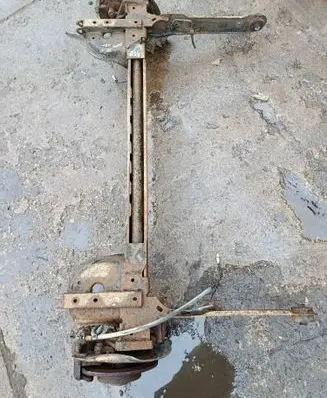 Renault Trafic II (X83) Rear axle beam 