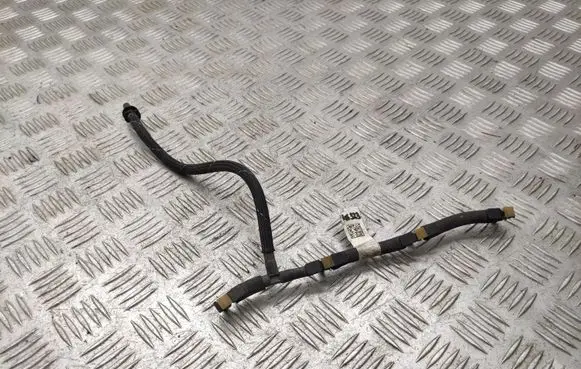Peugeot 2008 II Fuel return line/hose 9824723180