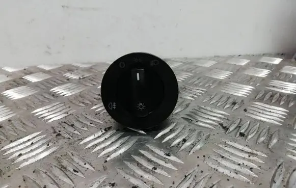 Light switch