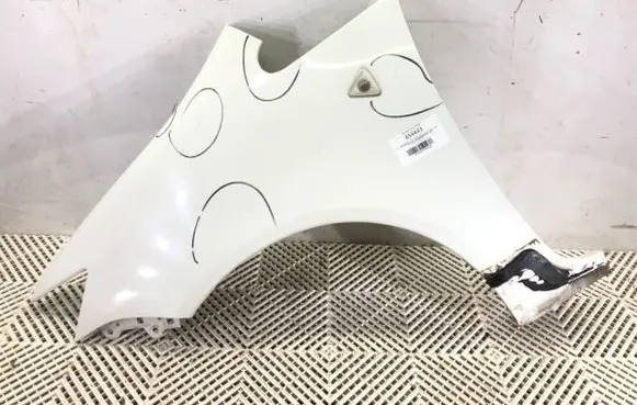 Mitsubishi Colt Fender