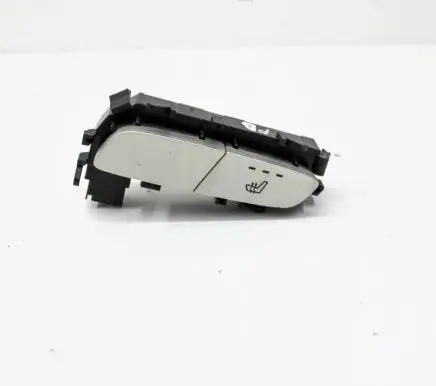Mercedes-Benz C W205 Seat heating switch A2139057502