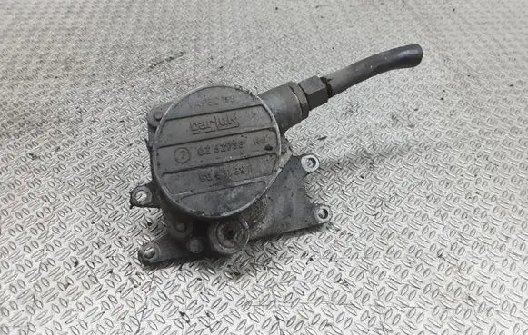 Saab 9-5 Vacuum pump 0252738
